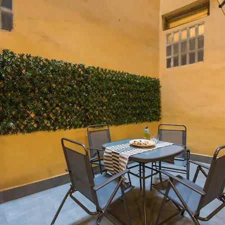 Vasari Next To Pontevecchio 佛罗伦萨